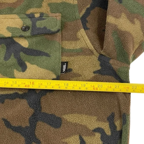 SOLD- Vans Off The Wall Camo Shirt Jacket Mens Medium Long Sleeve Fleece Classic - Picture 12 of 13